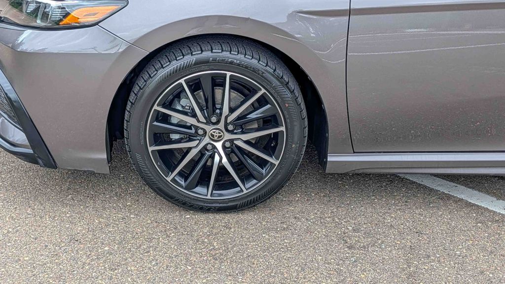 Used 2022 Toyota Camry SE 4D Sedan