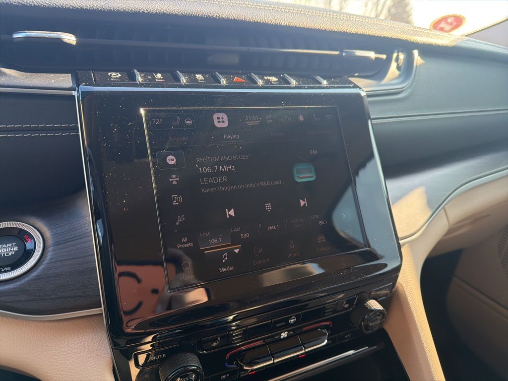 Thumbnail: 2021 Jeep Grand Cherokee L - 30