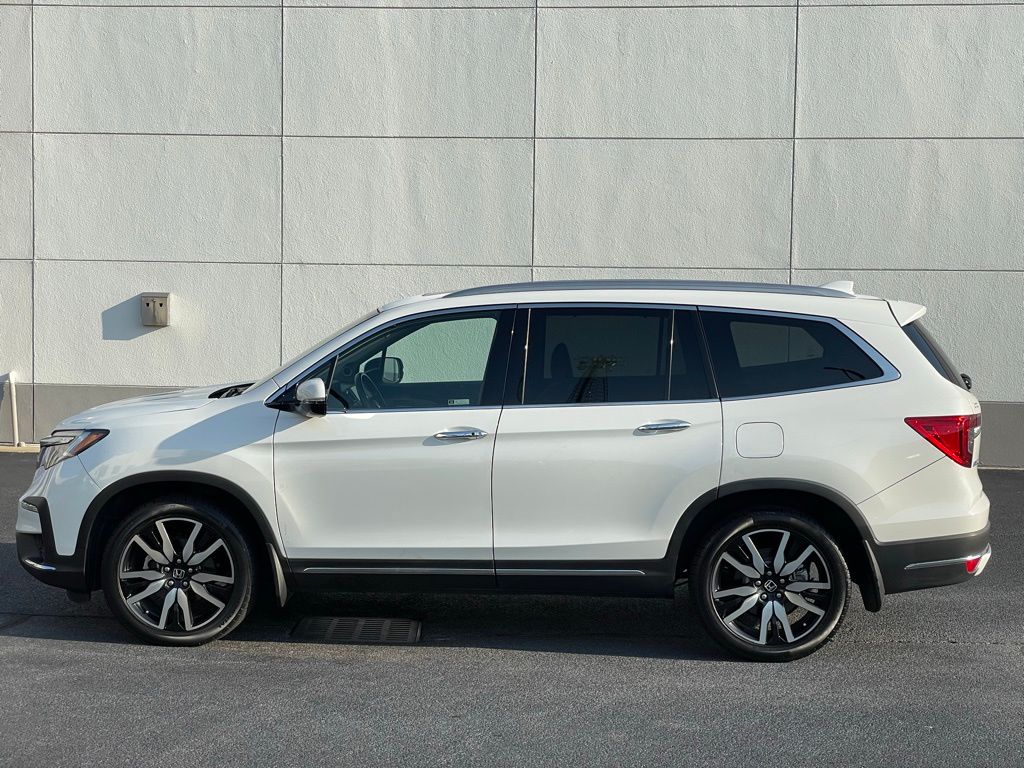 Thumbnail: 2020 Honda Pilot - 2