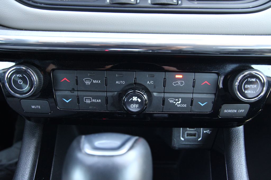 Used 2024 Jeep Compass SUV