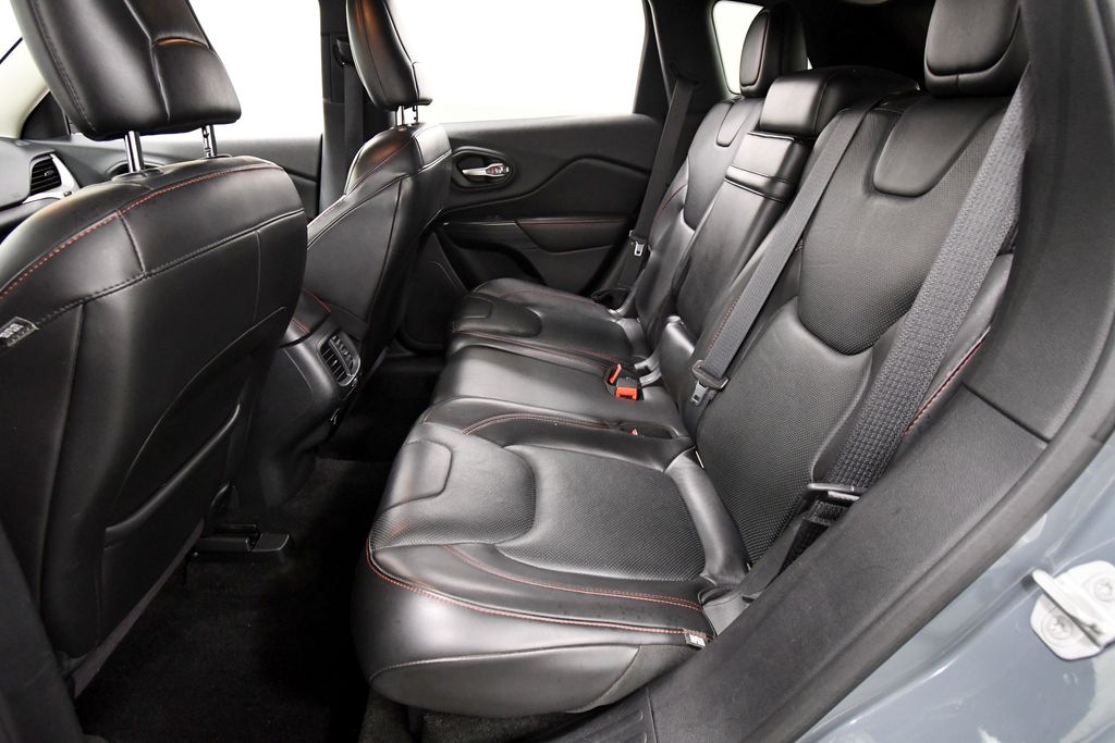 Used 2015 Jeep Cherokee SUV