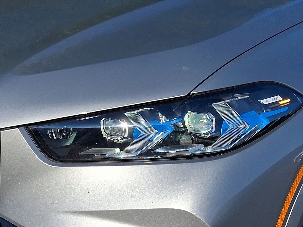 Thumbnail: 2025 BMW X5 - 9