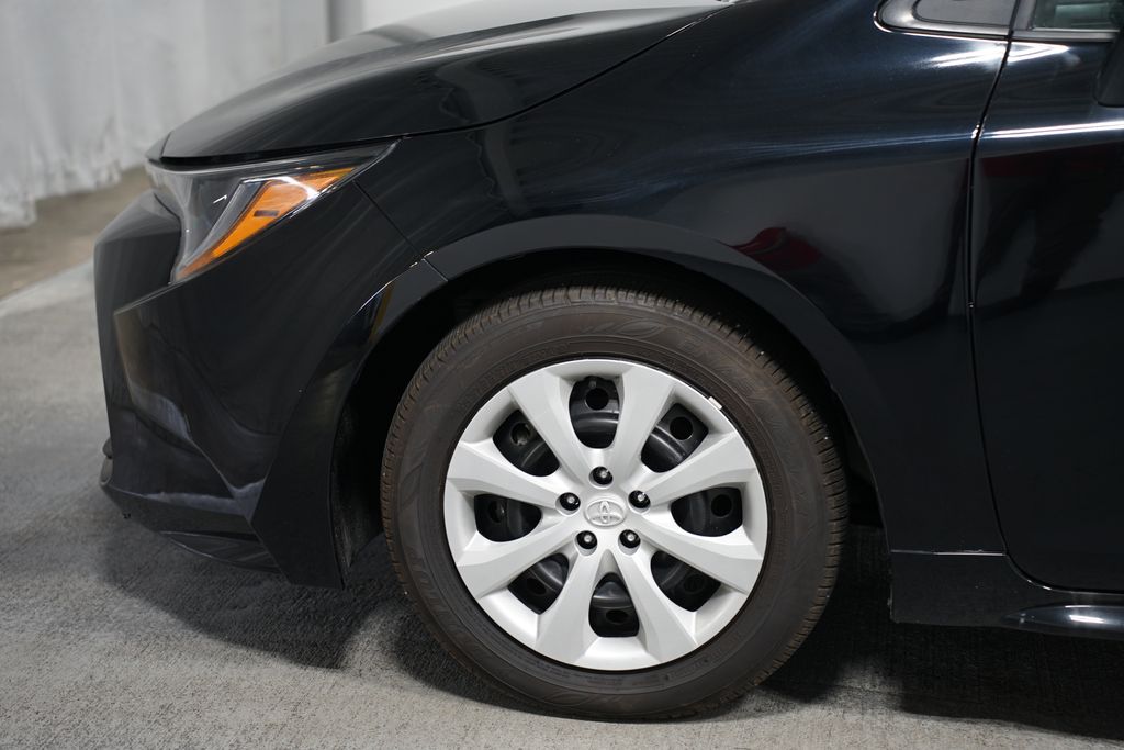 2024 Toyota Corolla LE 5