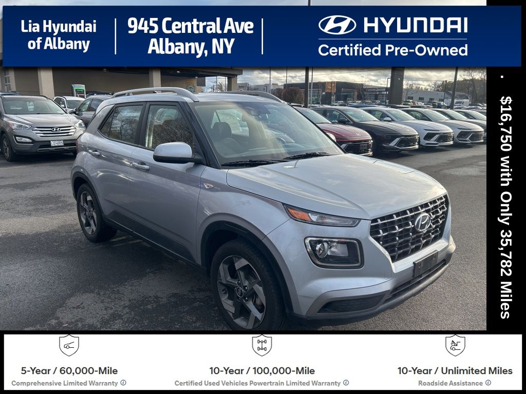 2022 Hyundai Venue SEL FWD