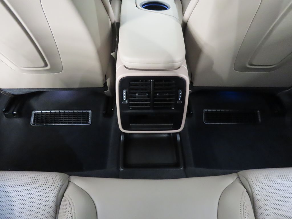 Thumbnail: 2024 Porsche Taycan - 32