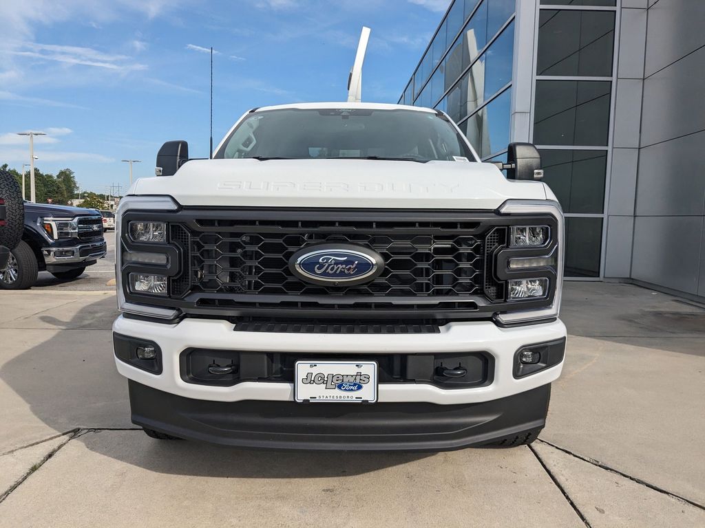 2025 Ford F-250 Super Duty XL