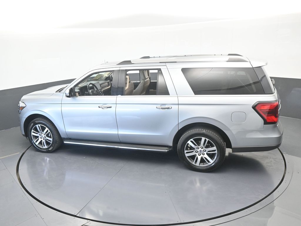 Used 2023 Silver Metallic Ford Limited image 56