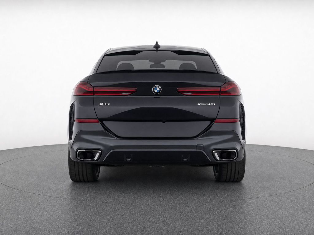 Thumbnail: 2023 BMW X6 - 4