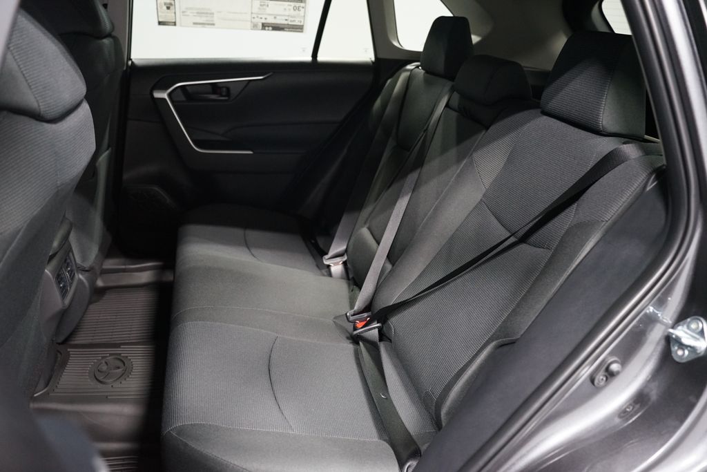 Thumbnail: 2025 Toyota RAV4 - 28