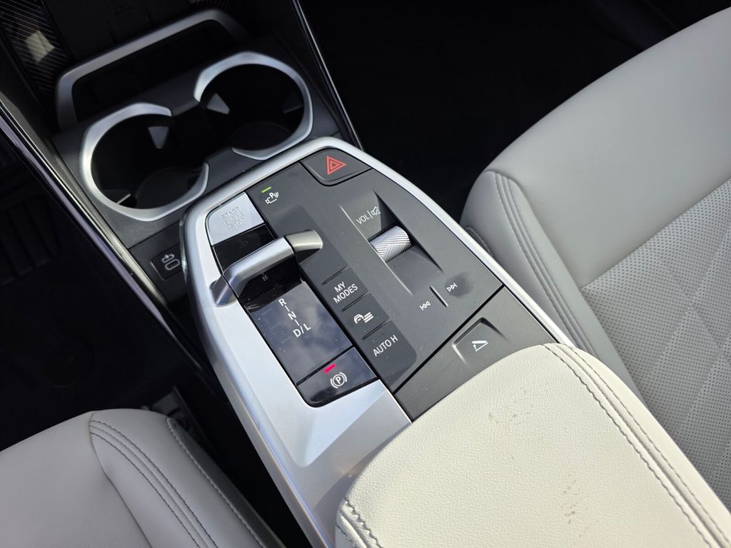 New 2026 White BMW xDrive28i image 15