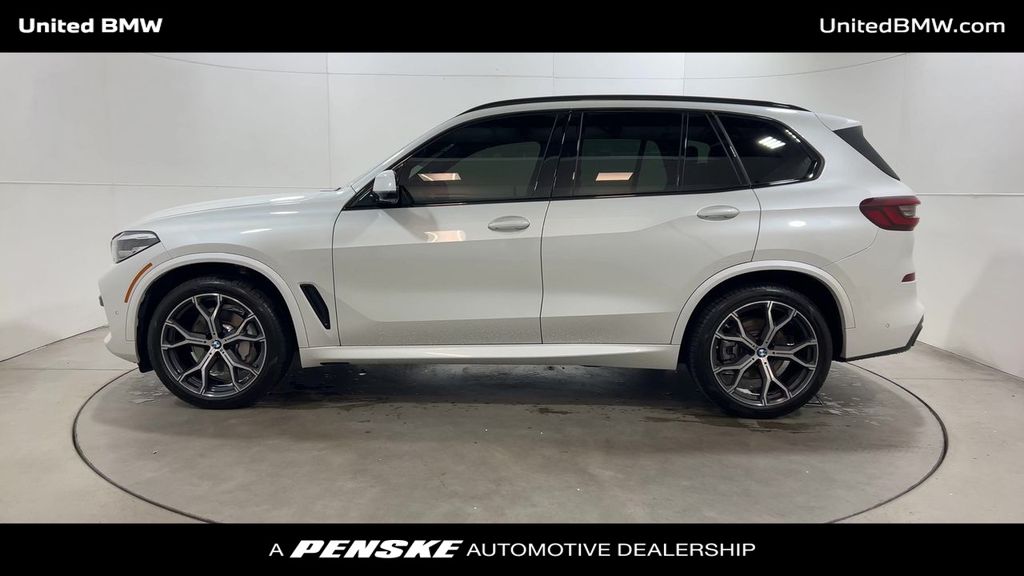Thumbnail: 2023 BMW X5 - 5