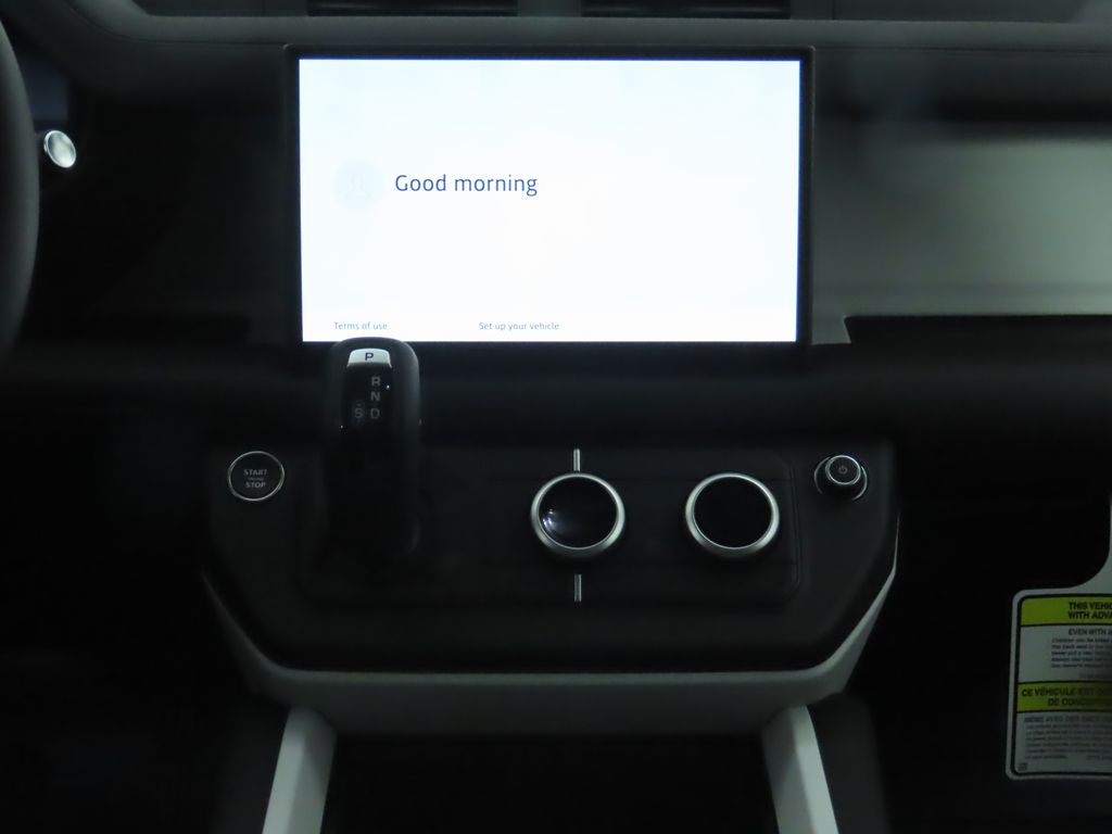 Thumbnail: 2025 Land Rover Defender - 15