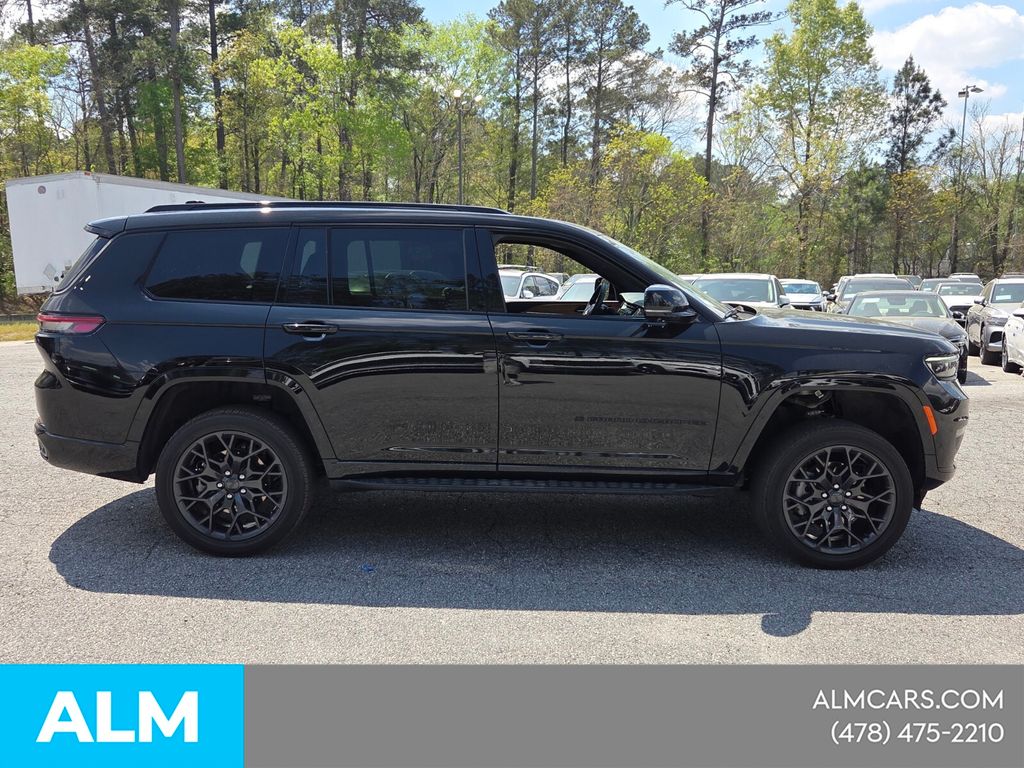 Used 2024 Black Jeep Summit image 17