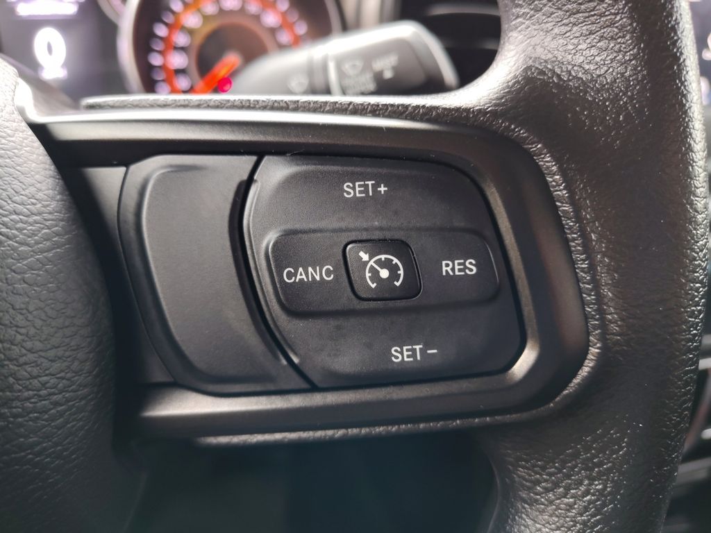 Used Car 2022 Jeep Gladiator  Sport For Sale Under $40,000 In Austin, Texas