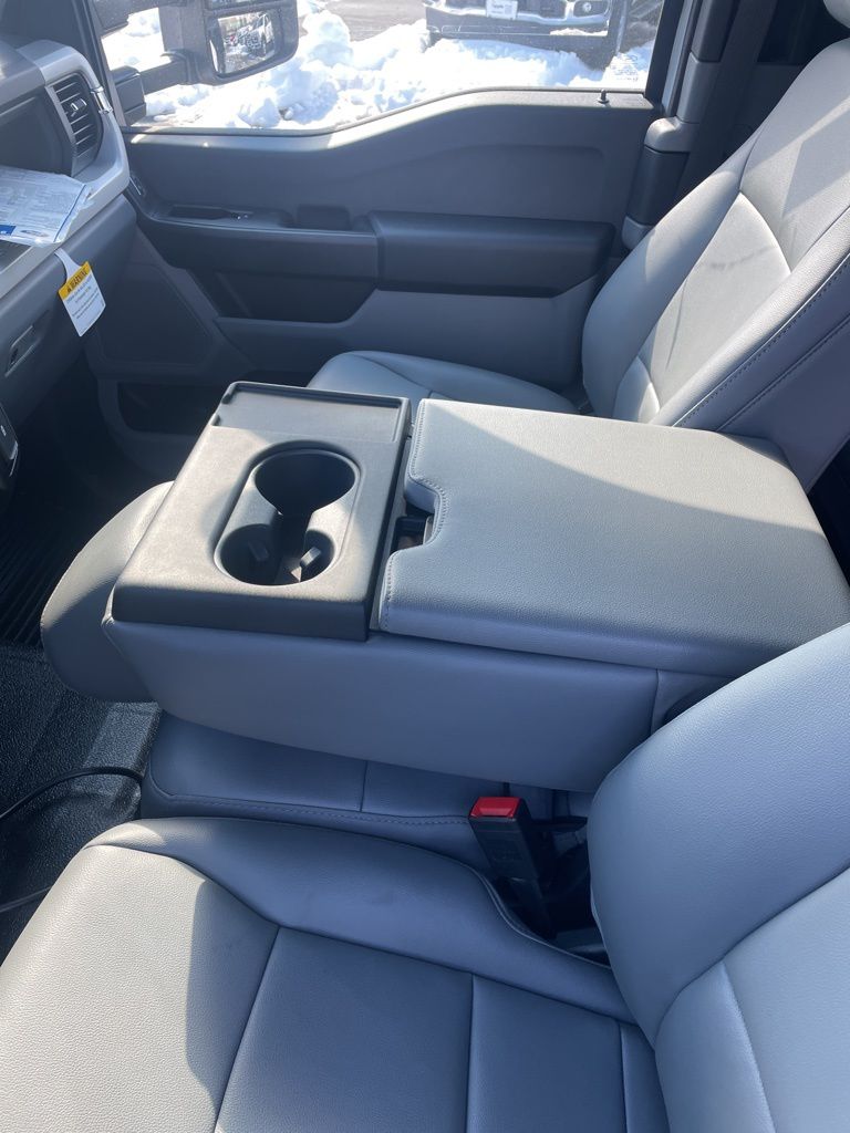 2026 Ford F-550 Chassis XL