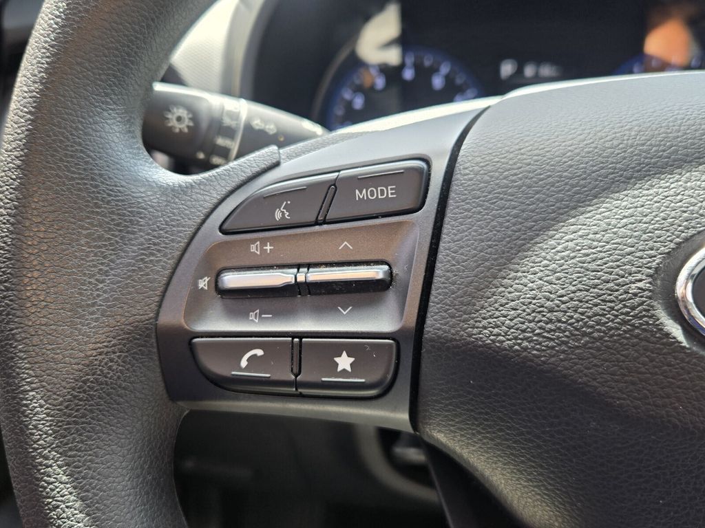 2023 Hyundai Kona - $19,599