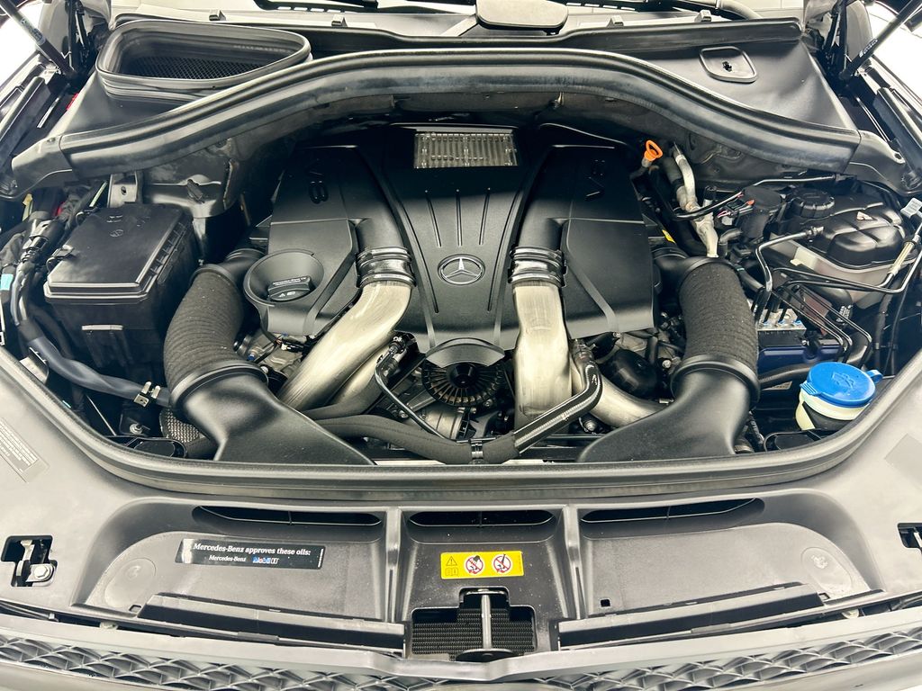 Thumbnail: 2019 Mercedes-Benz GLS - 28