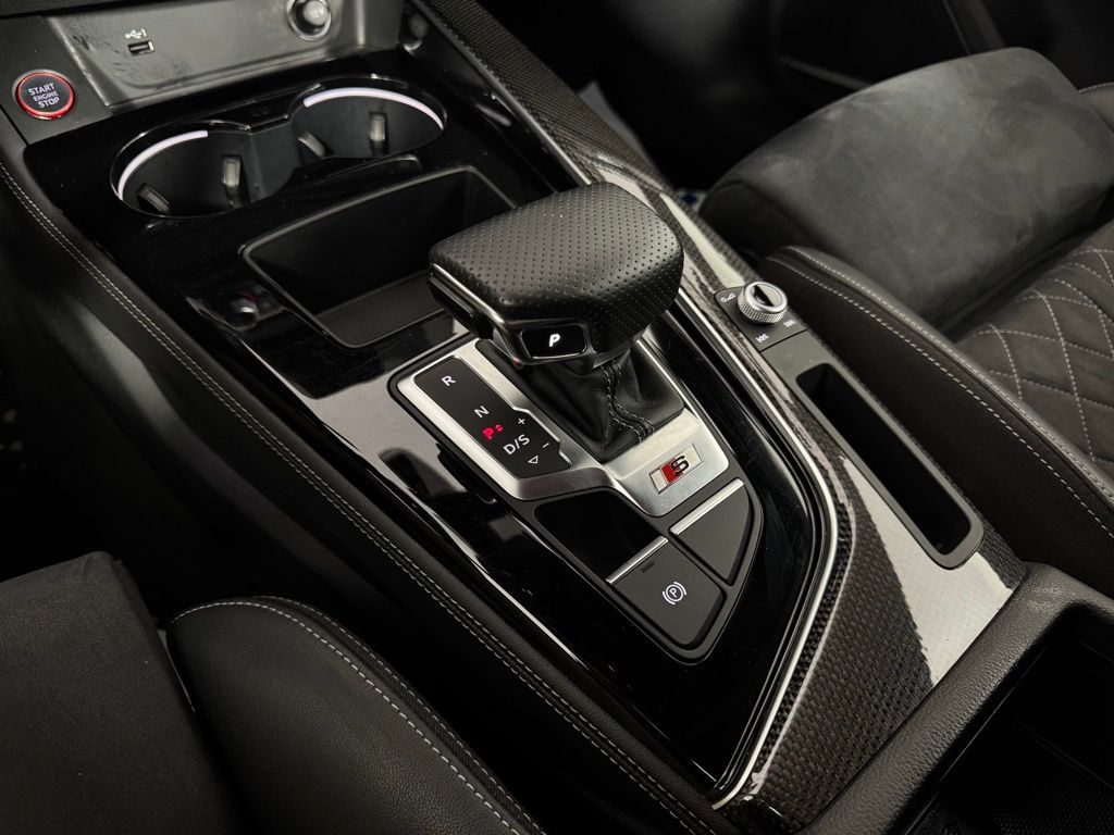 Thumbnail: 2022 Audi S5 - 19