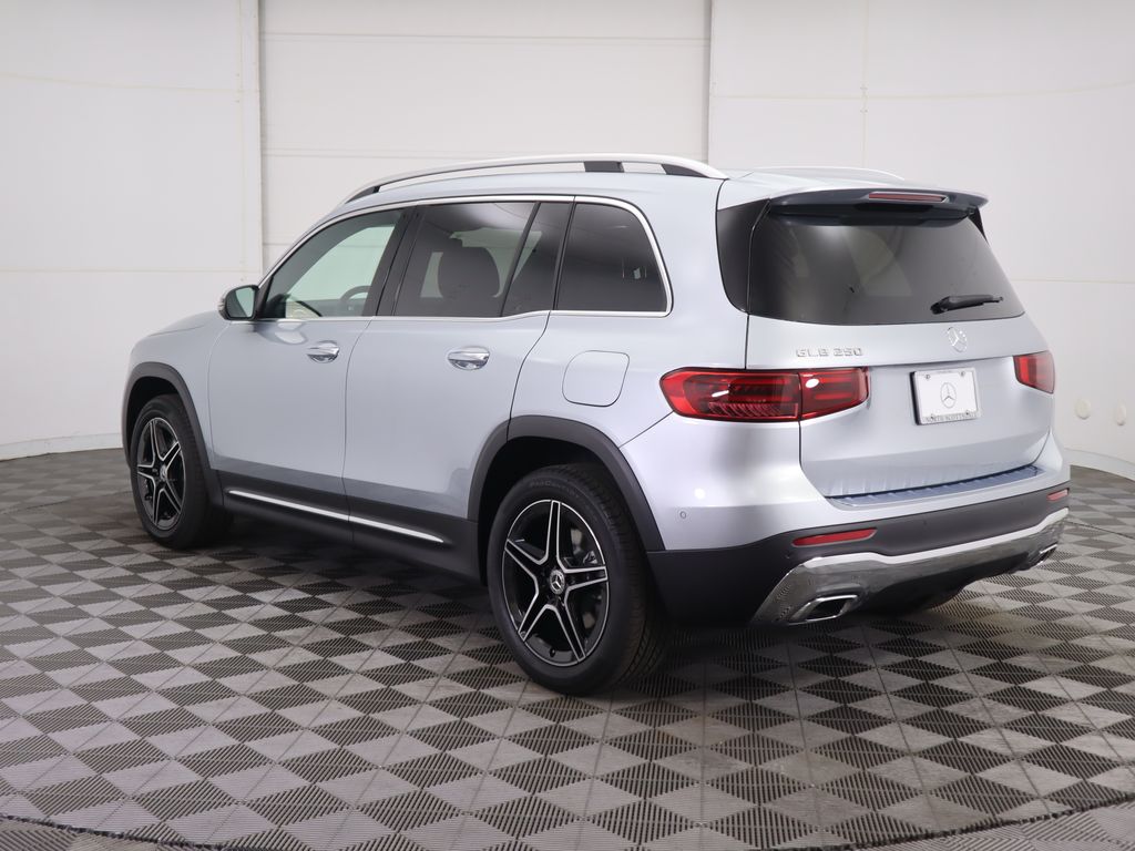 Thumbnail: 2026 Mercedes-Benz GLB - 7