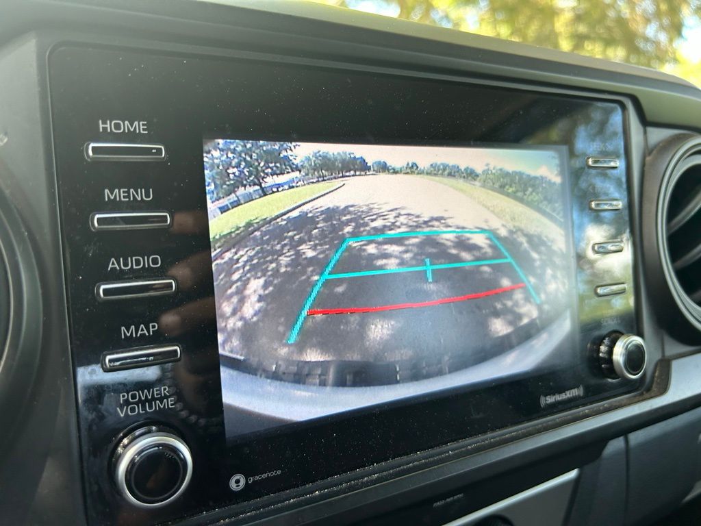 2021 Toyota Tacoma SR 18