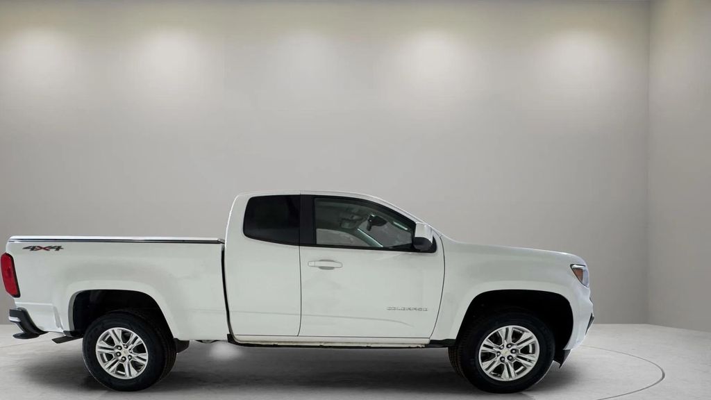 Used 2021 Summit White Chevrolet LT image 2