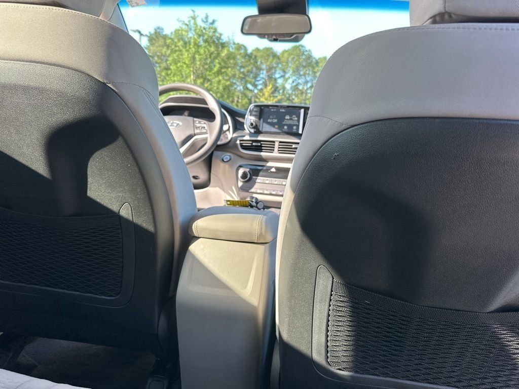 2021 White Cream Hyundai Tucson Value FWD SUV