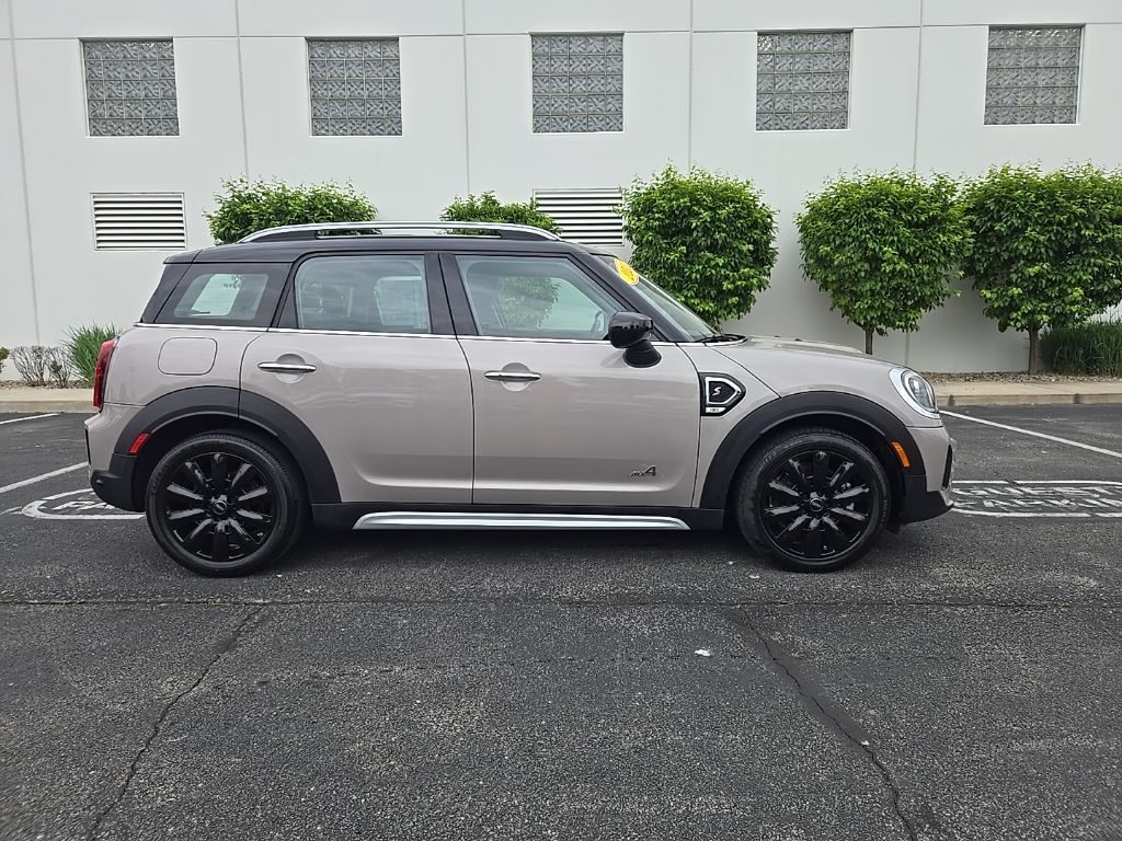 2023 MINI Cooper Countryman S 8