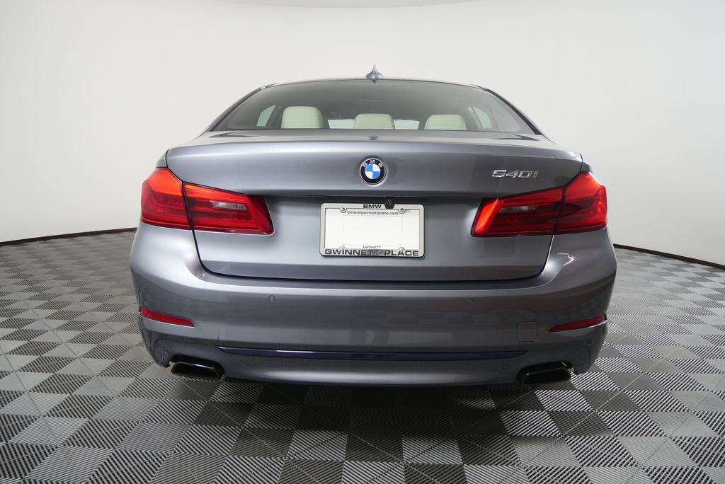 Thumbnail: 2019 BMW 5 Series - 4
