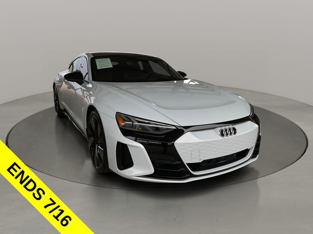 Suzuka Gray Metallic 2024 Audi e-tron GT Sedan All-Wheel Drive 1-Speed Automatic