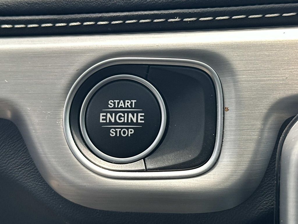 Thumbnail: 2024 Mercedes-Benz G-Class - 24