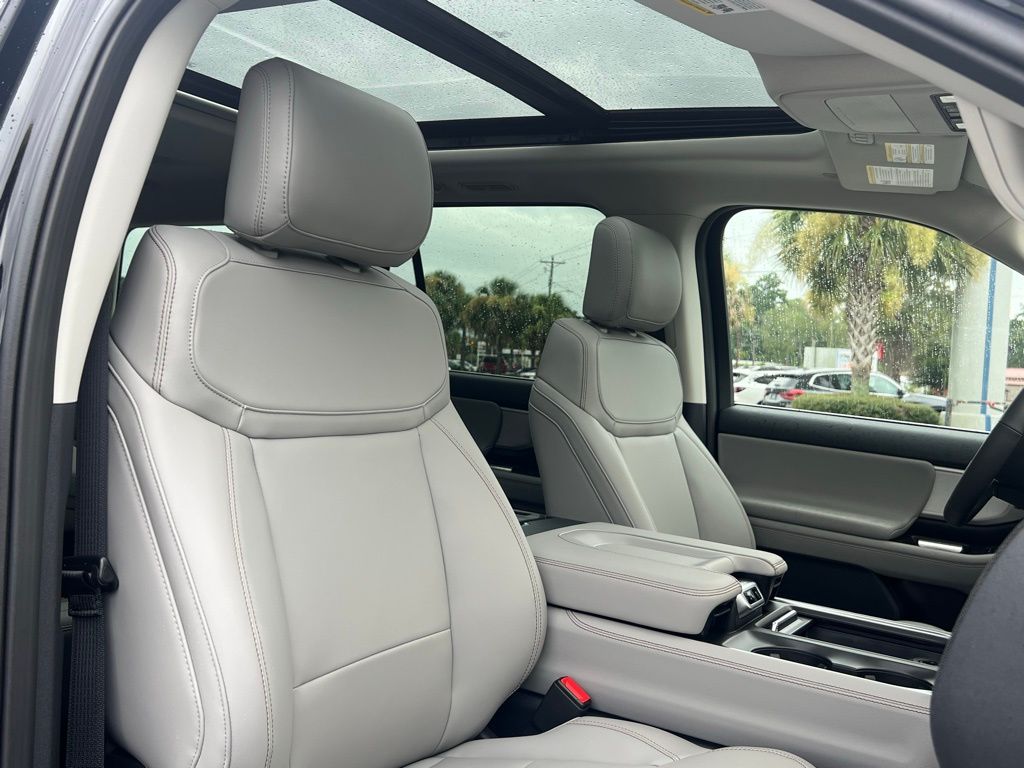 2025 Ford Expedition Active Black at Walterboro Ford