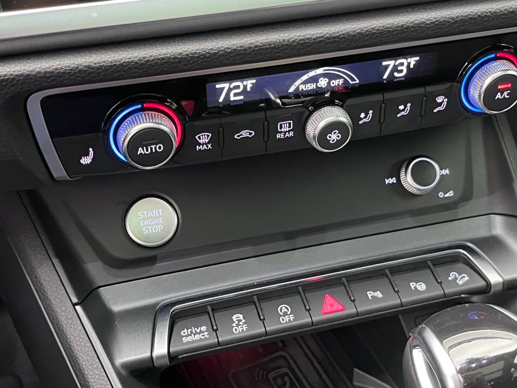 2020 Audi Q3 Prestige 16