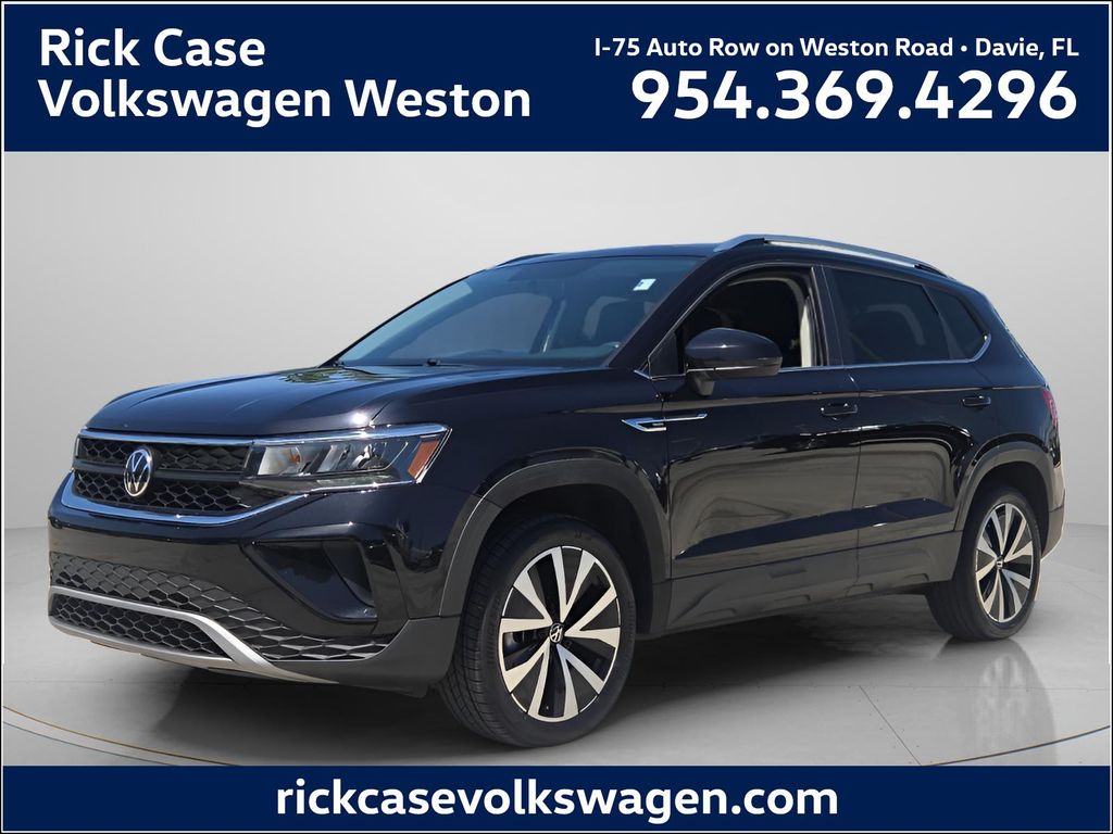 Deep Black Pearl 2022 Volkswagen Taos SUV / Crossover Front-Wheel Drive 8-Speed Automatic