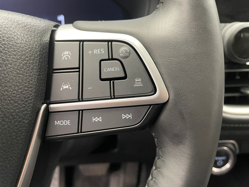 2024 Toyota Grand Highlander Limited 23