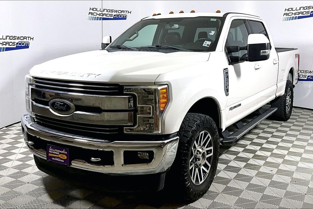 2017 Ford F-250 Super Duty Lariat Crew Cab 4WD