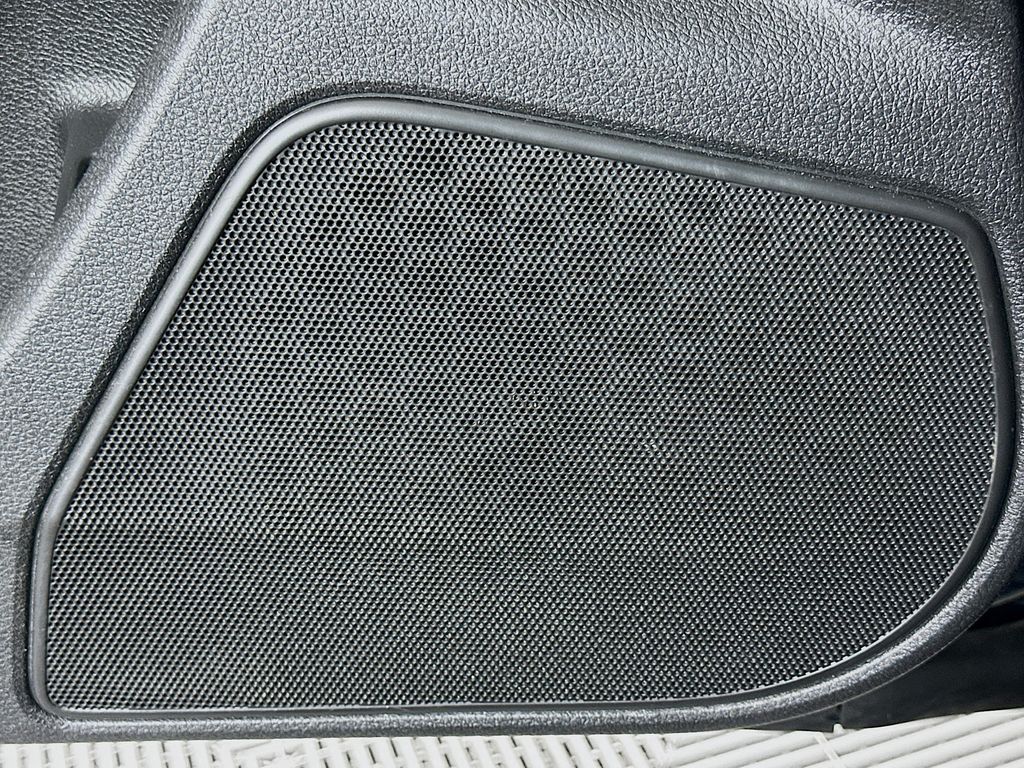 Thumbnail: 2020 Honda Insight - 18