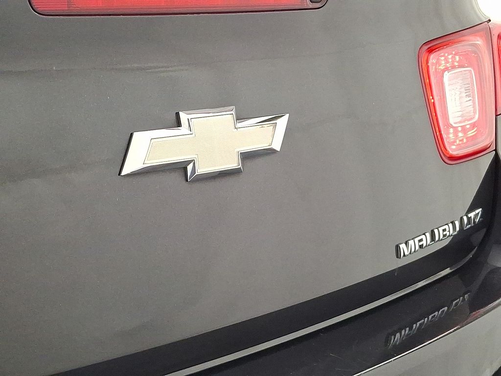 Thumbnail: 2013 Chevrolet Malibu - 28