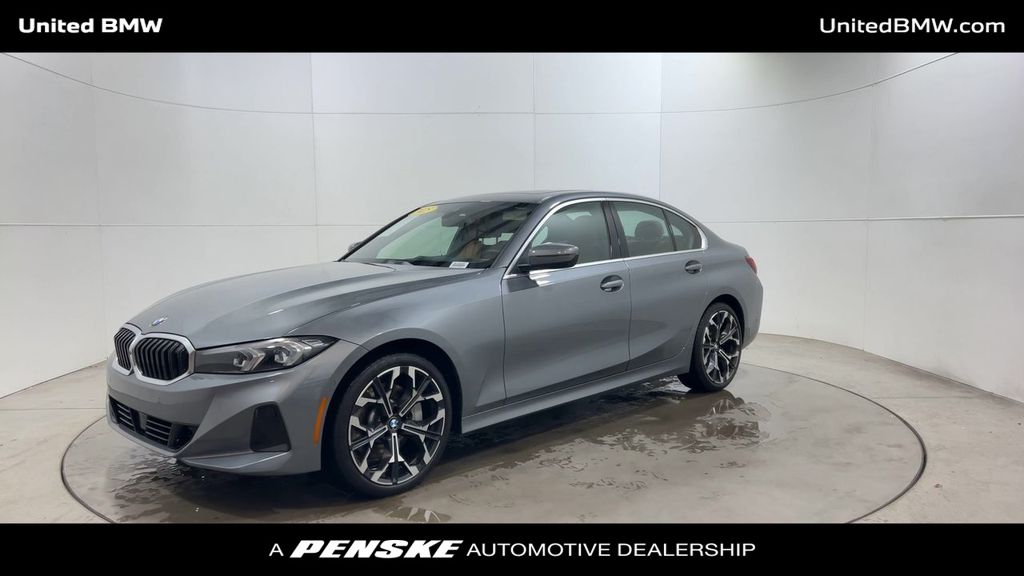 Thumbnail: 2025 BMW 3 Series - 4