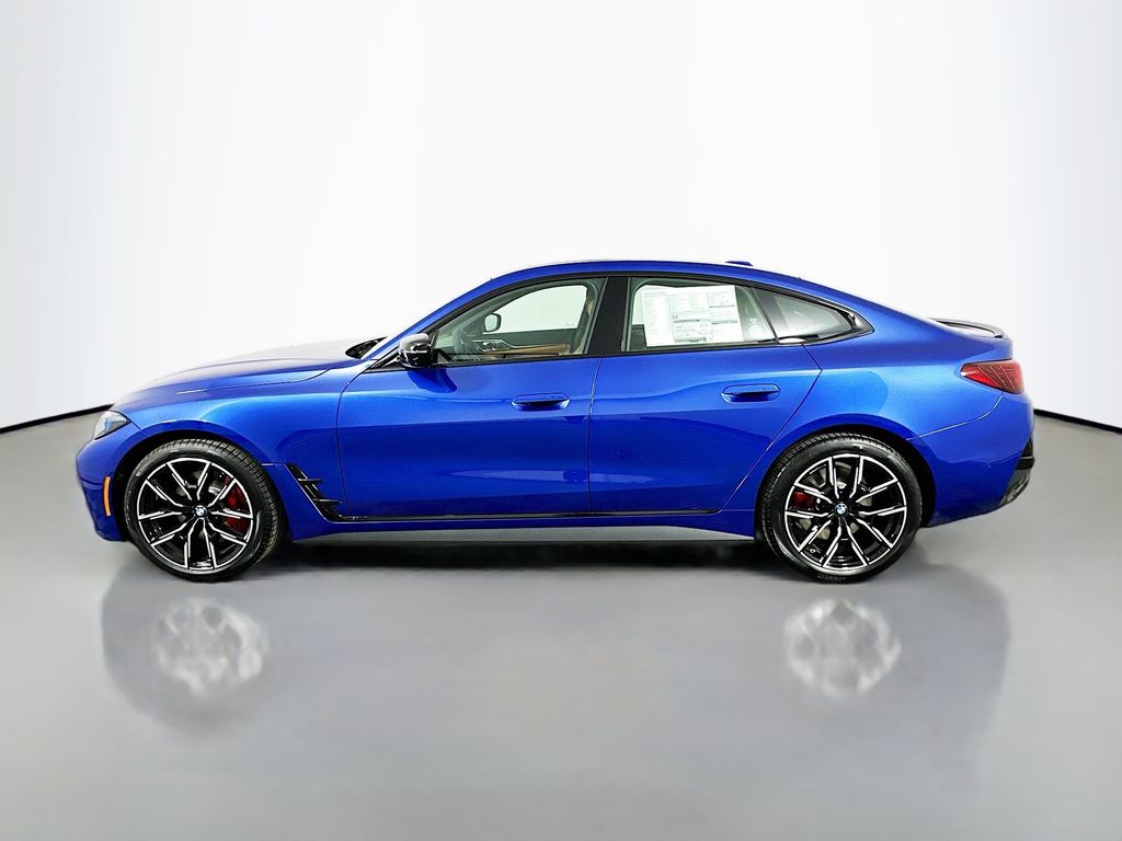 Thumbnail: 2025 BMW i4 - 8