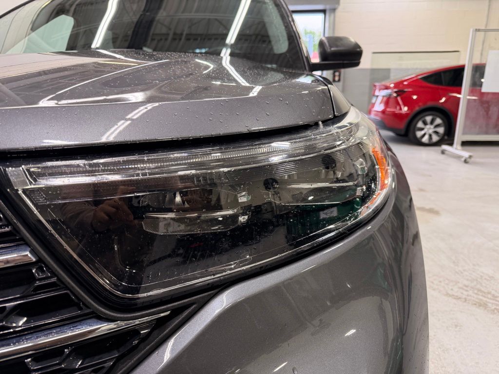 Thumbnail: 2023 Ford Explorer - 9