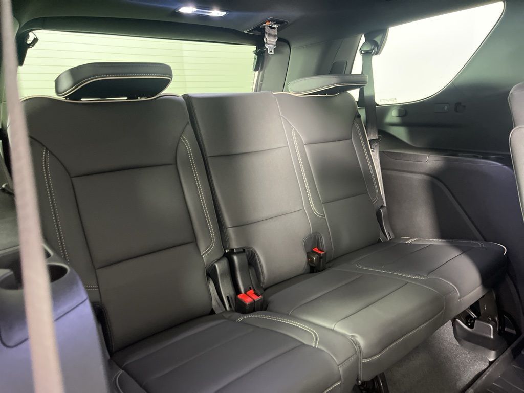 Thumbnail: 2026 Chevrolet Tahoe - 8