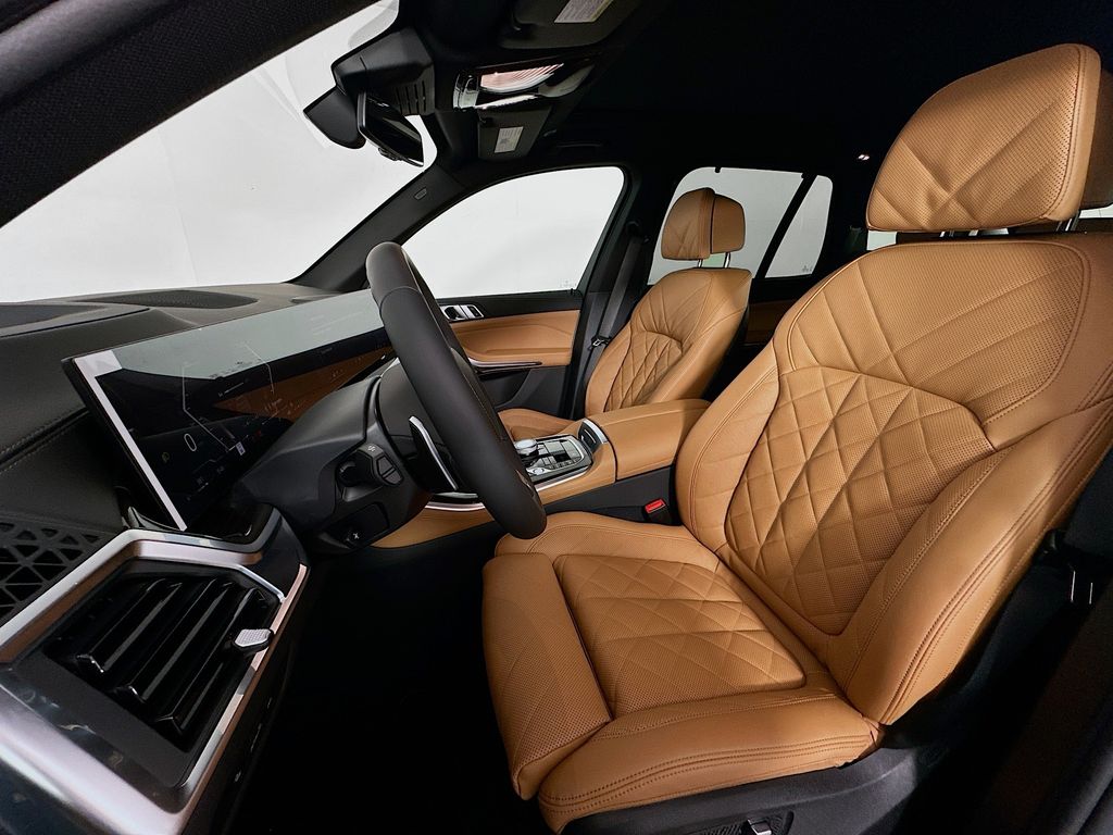 Thumbnail: 2026 BMW X5 - 16