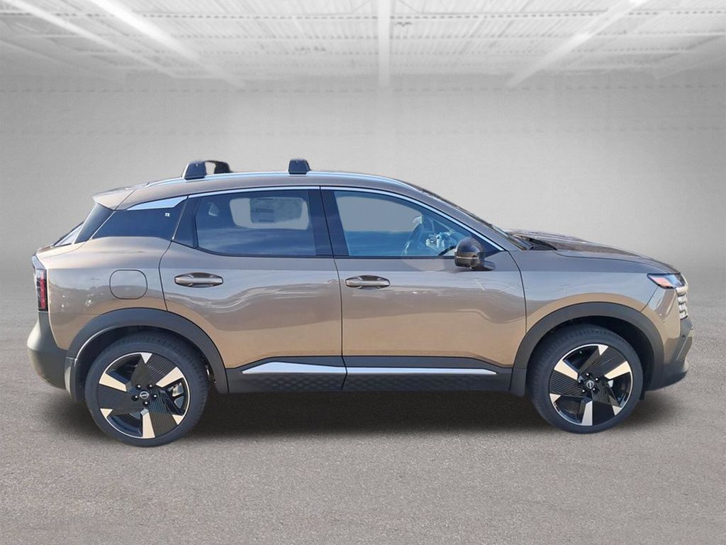 2026 Nissan Kicks SR - 6