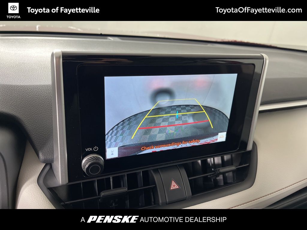 Thumbnail: 2025 Toyota RAV4 - 31