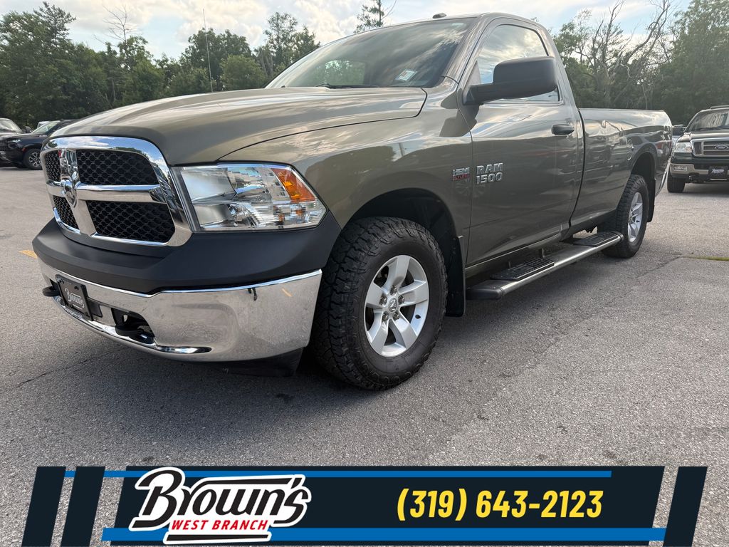 Prairie Pearlcoat 2014 RAM 1500 Pickup Truck Four-Wheel Drive 6-Speed Automatic