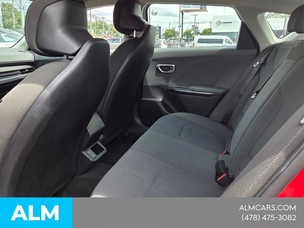Used 2025 Red Kia LXS image 6