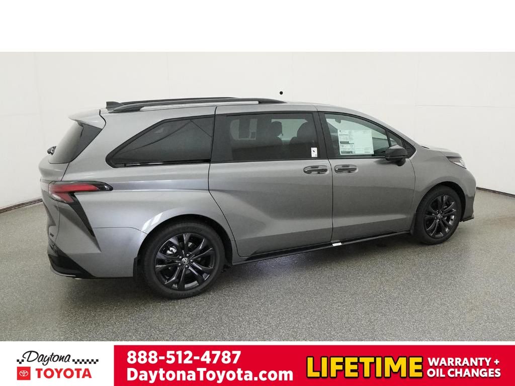 New 2026 Toyota Sienna Van