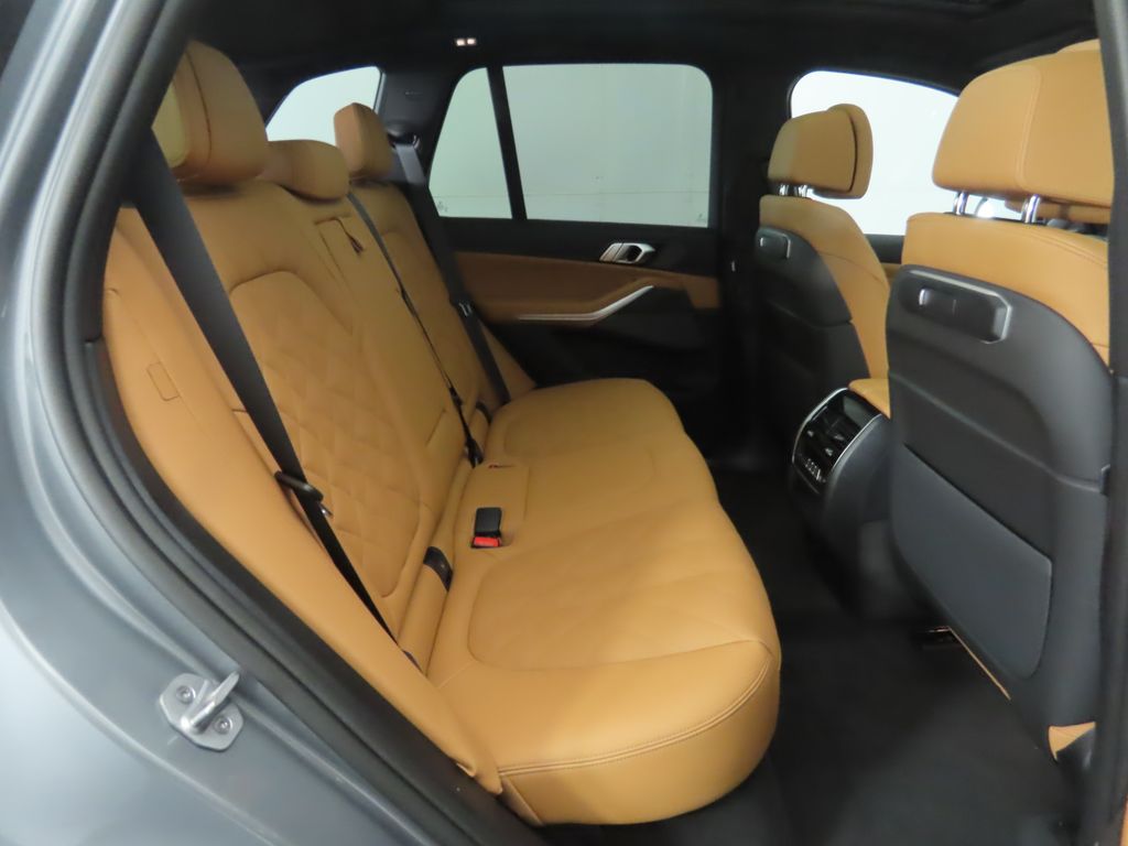 Thumbnail: 2026 BMW X5 - 23