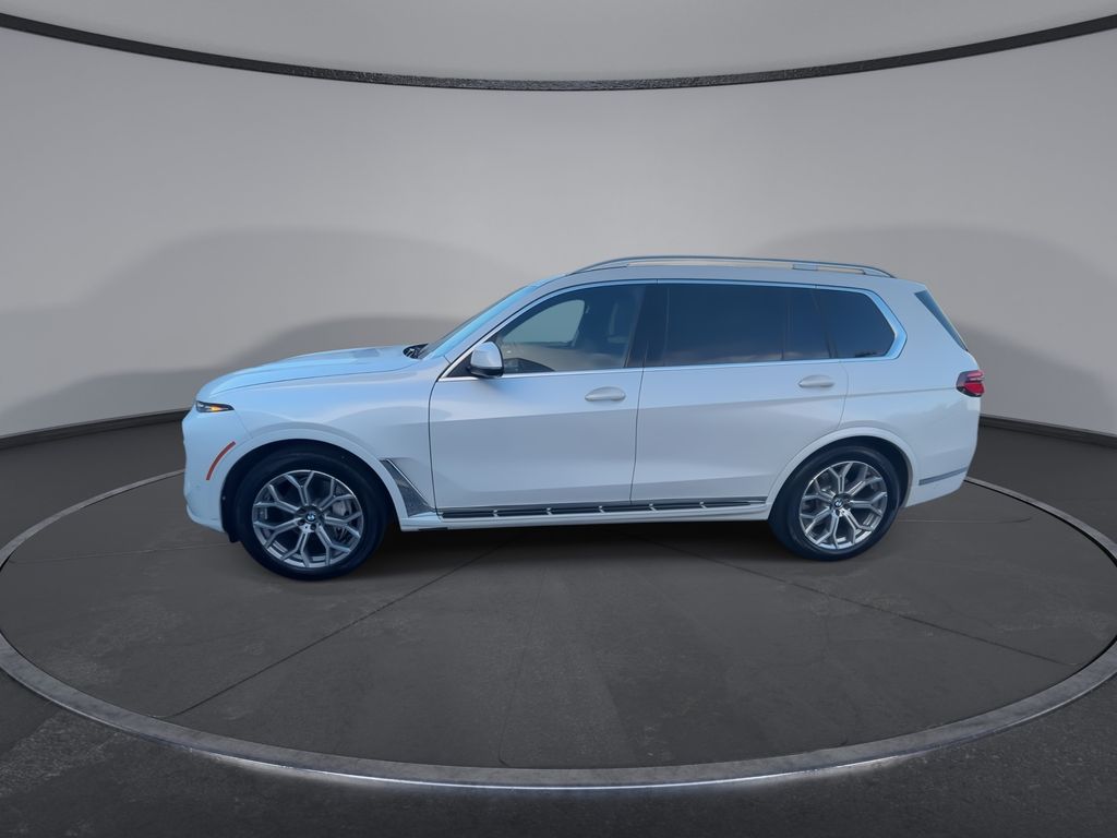 Thumbnail: 2026 BMW X7 - 5