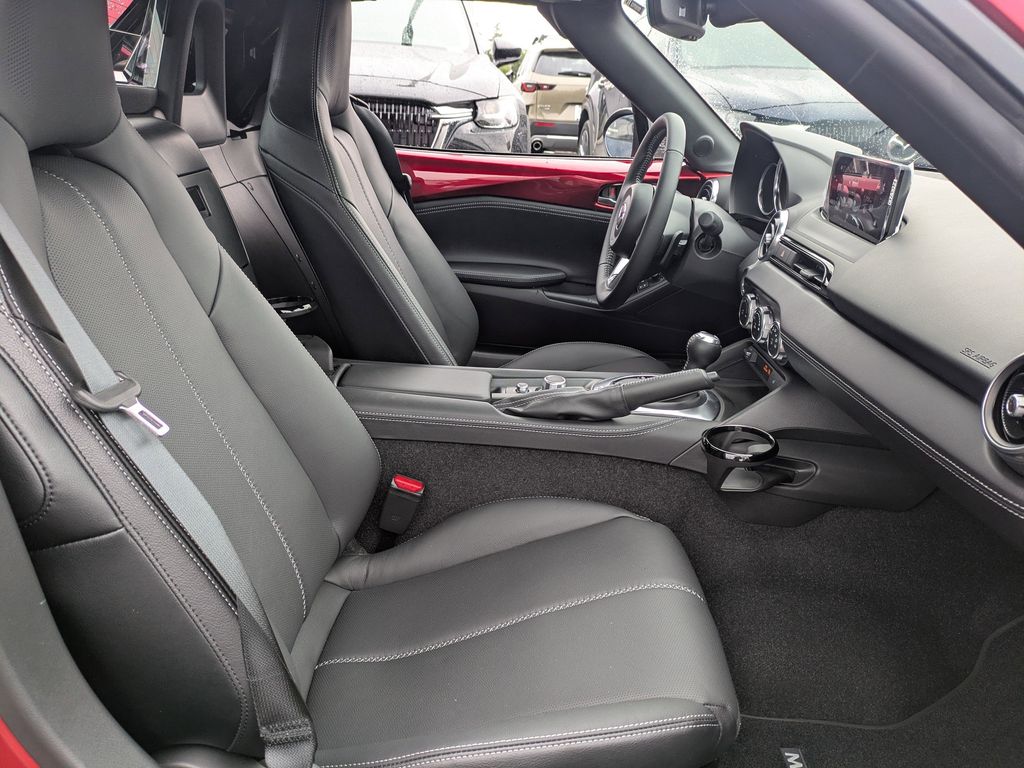 2026 Mazda MX-5 Miata RF Grand Touring